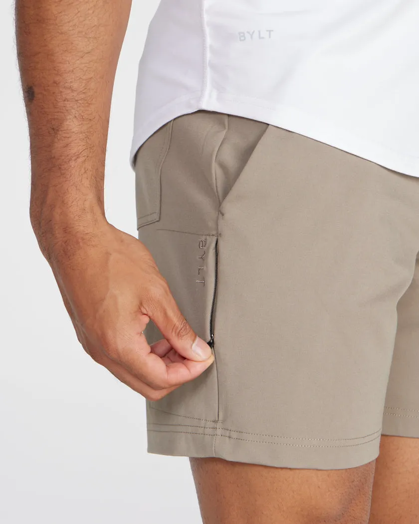 Everyday Short 2.0 <!-- Size 31 -->