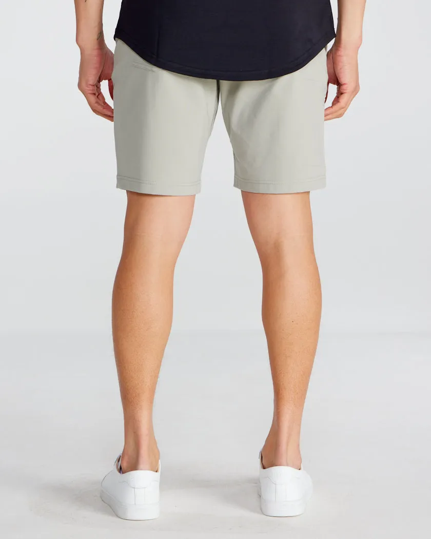 Everyday Short 2.0 <!-- Size 31 -->