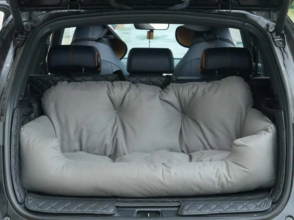 Fluff Dog Car Seat