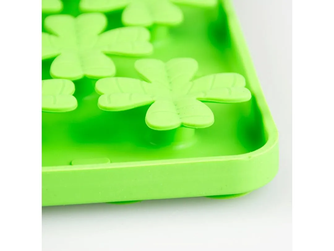 Lick mat flower 20x20x2,2cm green