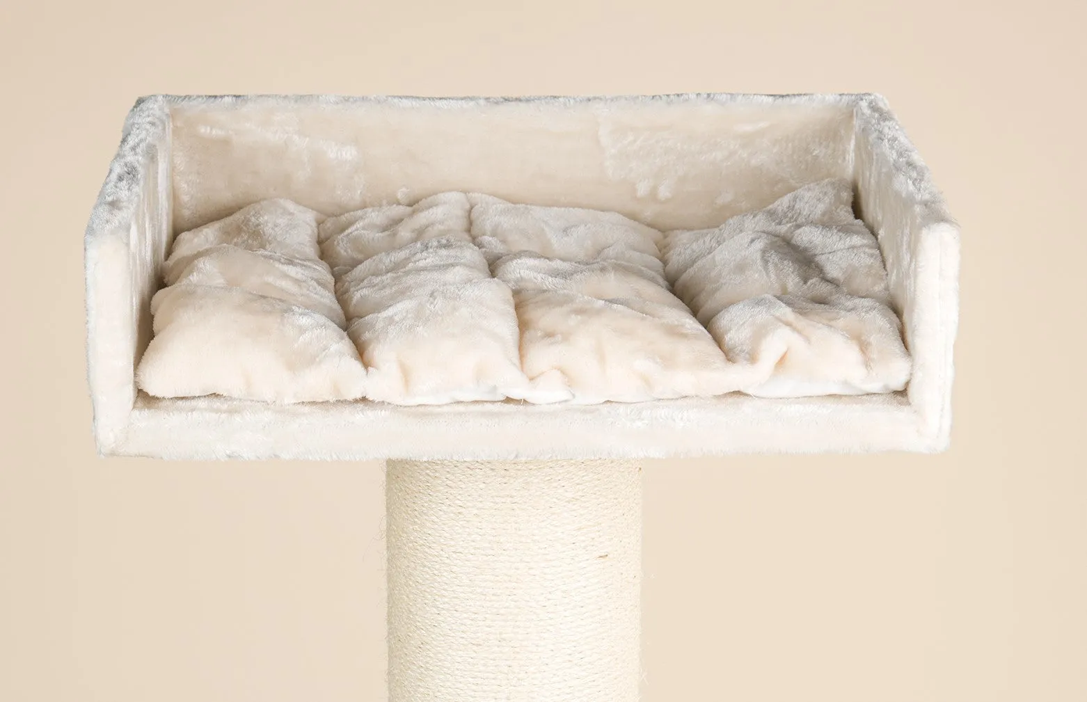 Royal Cat Palace Beige