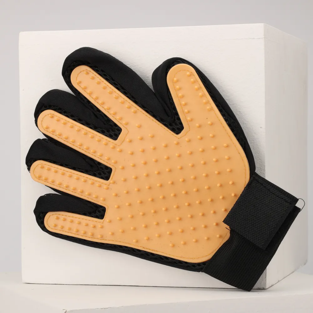 Skatrs Mess Free Deshedding Grooming Gloves for Dogs and Cats (Peach)
