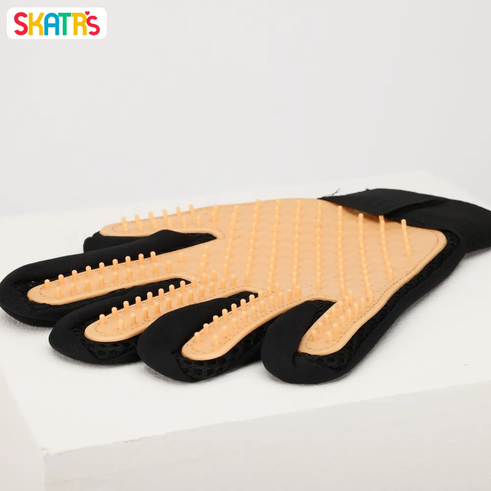 Skatrs Mess Free Deshedding Grooming Gloves for Dogs and Cats (Peach)