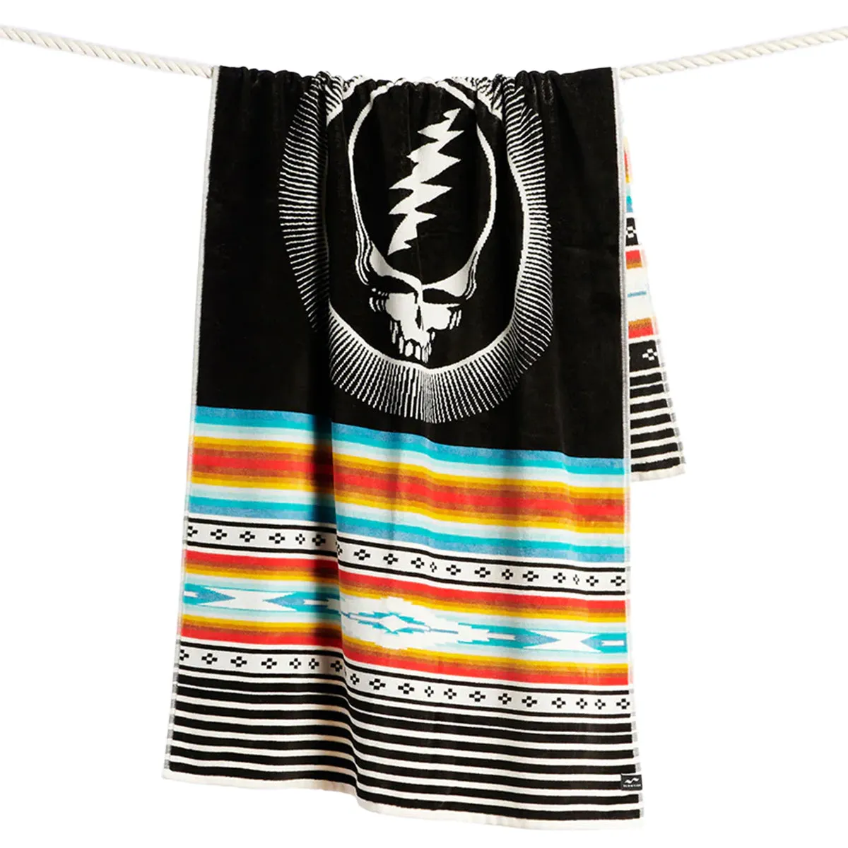 Slowtide Frisco Premium Woven Beach Towel
