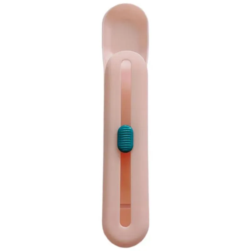 Squeeze Whiz Cat Treat Dispenser Spoon