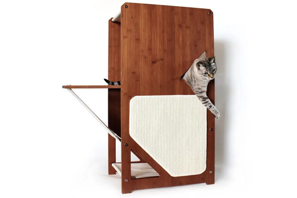 The Overlook - A Cat Tree For Large Cats